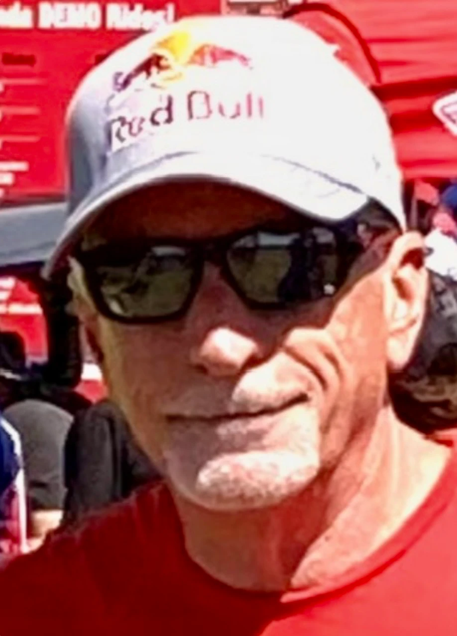 Hank Desjardins